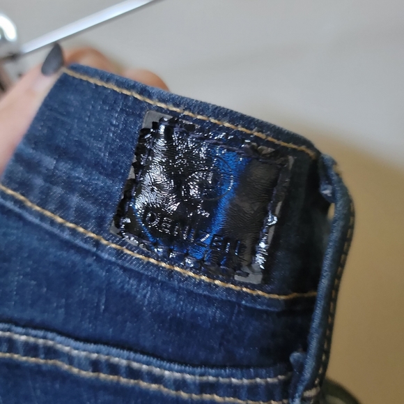 Denizen levis ultra high rise ankle jegging - Picture 3 of 4